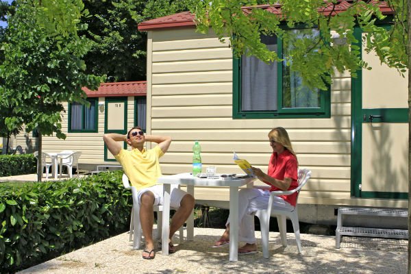 Camping Tiber Village Guest House