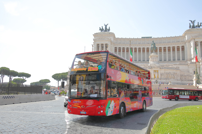 Buses in Rome: Transportation in the Eternal City