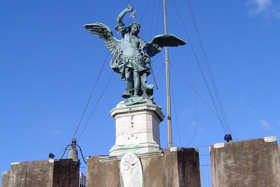 Statue Castel Sant Angelo