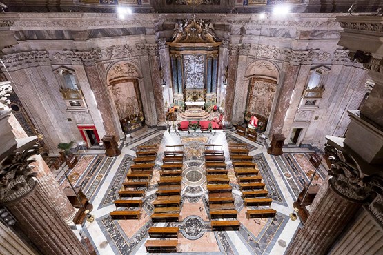 sant agnese in agone interior 2