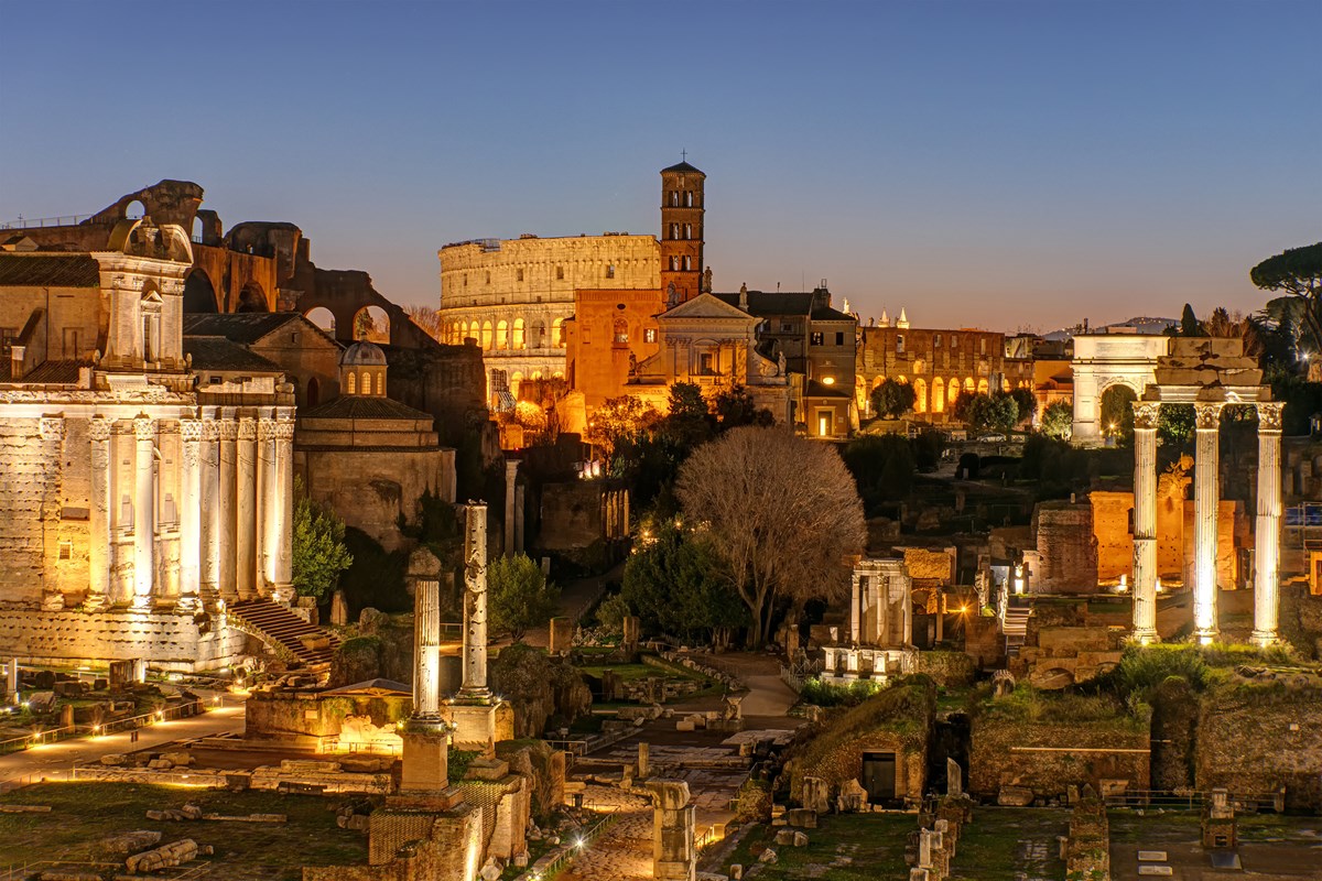 night tour roman forum